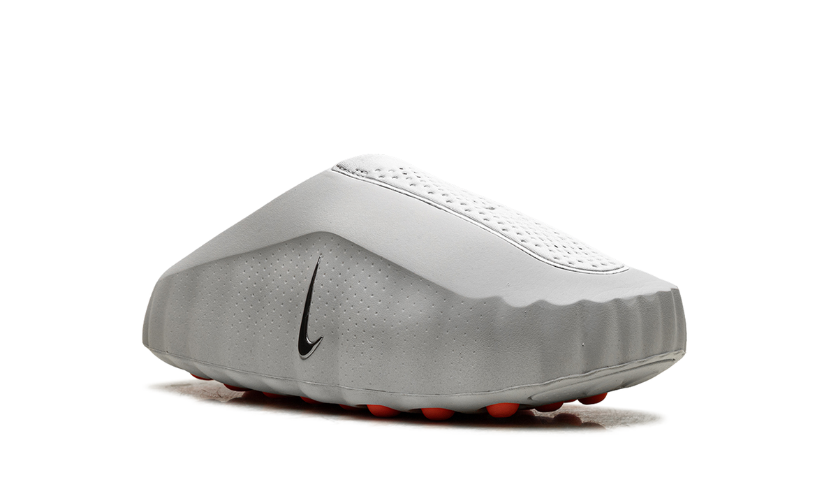 Nike Mind 001 Light Smoke Grey - pair