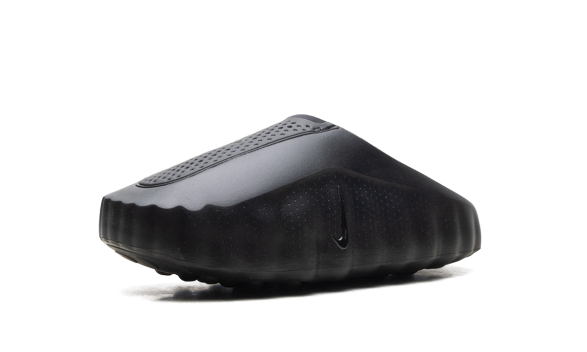 Nike Mind 001 Triple Black - sole