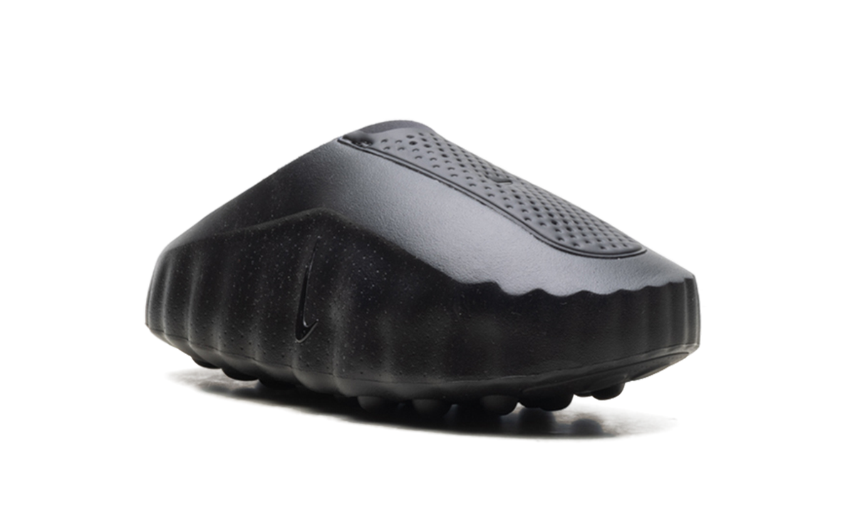 Nike Mind 001 Triple Black - pair